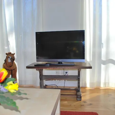 Apartment Spacious With Garden In Boisendorf