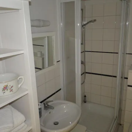 Spacious With Garden In Boisendorf Apartment
