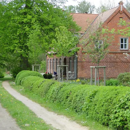 Spacious With Garden In Boisendorf Apartment Boiensdorf